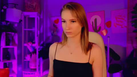 megan online show from April 27, 5:33 pm