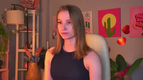 Snapshot of meganrodgers chatting on June 10, 5:34 pm megan online show from June 10, 5:34 pm