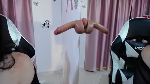 megansmith16 online show from October 22, 3:18 am