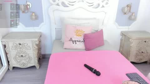 Megan online show from November 8, 12:16 pm