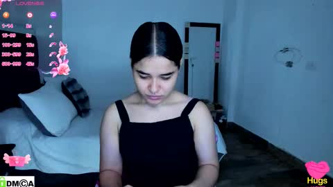 Snapshot of meganxue18 chatting on October 28, 12:25 am Megan Xue online show from October 28, 12:25 am