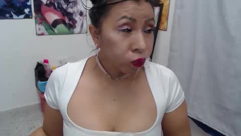 megara_love online show from April 25, 3:20 pm