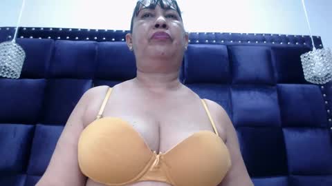 Snapshot of megatitsxxx chatting on September 18, 2:02 am milfpleasure online show from September 18, 2:02 am