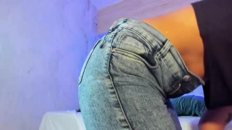 MEGGY MAE online show from January 9, 1:03 pm