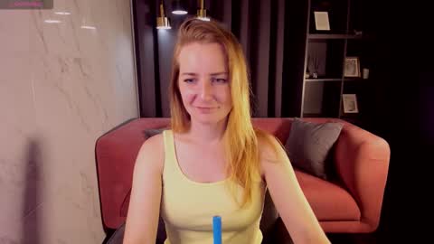 Meggy online show from September 11, 1:33 pm