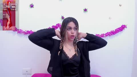 Snapshot of meghan20_ chatting on April 29, 11:58 am meghan online show from April 29, 11:58 am