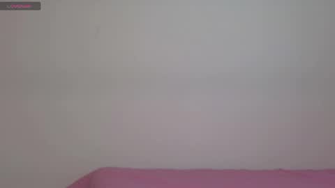 Snapshot of meghan_taylor__ chatting on June 6, 1:32 am Meghan online show from June 6, 1:32 am