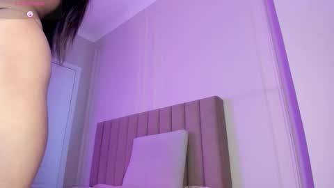 Mei online show from February 10, 3:10 am