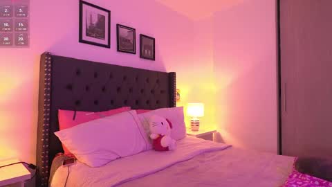 Snapshot of meiis_ chatting on November 5, 11:27 pm meiis3 online show from November 5, 11:27 pm