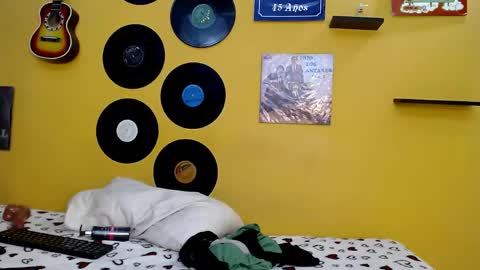 MEIS online show from May 5, 2:41 am