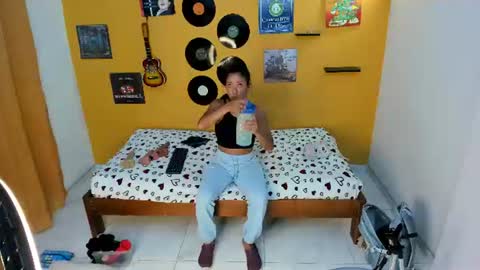 MEIS online show from June 23, 1:58 am