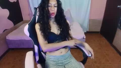 meisy_latina_ online show from March 14, 2:50 am