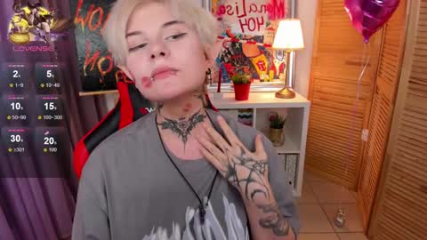 Snapshot of mekurisu chatting on March 4, 4:27 am mekurisu online show from March 4, 4:27 am