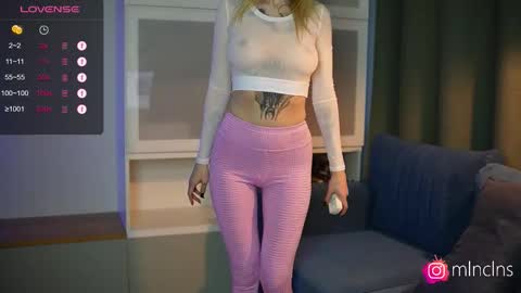 MELANIE  PVT ONLY 60TK PER MIN online show from November 3, 1:56 pm