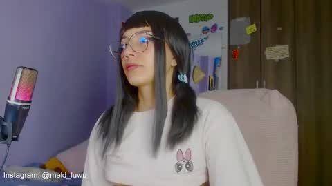 Snapshot of mel_dahlia chatting on May 16, 11:14 pm Melissa - - Please help me to reach 100 thumbs up online show from May 16, 11:14 pm