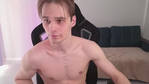 MelKallen online show from February 27, 7:52 am