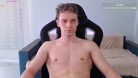 Snapshot of mel_kallen chatting on July 25, 5:49 am MelKallen online show from July 25, 5:49 am
