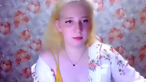 Mel Mellie online show from June 17, 8:54 pm