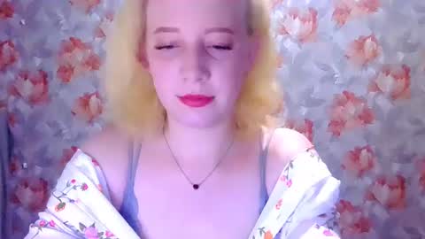 Mel Mellie online show from June 22, 9:56 pm