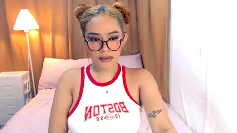Snapshot of mel_rai14 chatting on May 11, 11:49 am mel_rai14 online show from May 11, 11:49 am