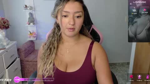Snapshot of melaany_ chatting on May 5, 12:51 am Melaany online show from May 5, 12:51 am