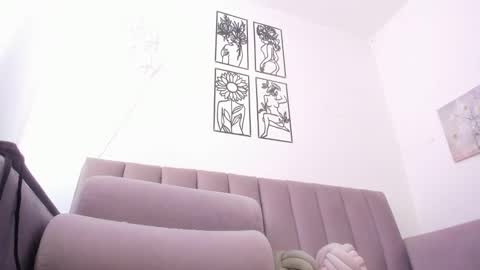 melani greyy online show from November 21, 9:24 pm