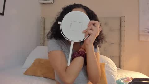 melania_xtreme online show from April 26, 1:47 am