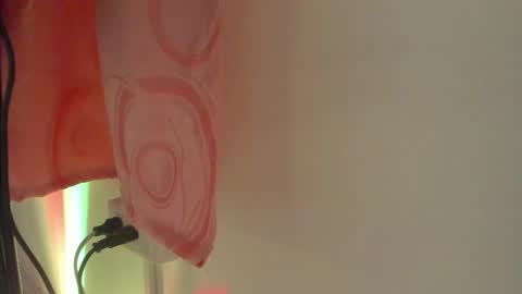 Snapshot of melanie__evans chatting on May 14, 10:55 am melanie__evans online show from May 14, 10:55 am