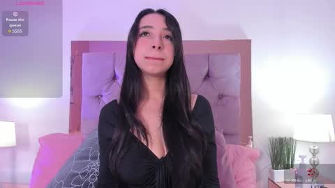 Melanie online show from November 9, 11:19 am