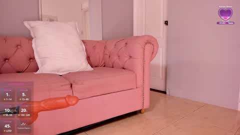 Snapshot of melanie_milleer chatting on December 29, 8:55 am Melanie Miller online show from December 29, 8:55 am