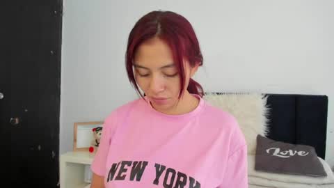 Melanie roux  online show from July 31, 12:26 pm