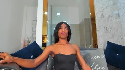 Snapshot of melanie_st4r chatting on May 29, 8:51 pm MELANIE online show from May 29, 8:51 pm