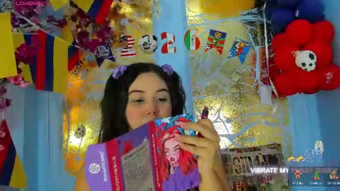 Snapshot of melaniecooperr chatting on July 7, 3:31 am Melaniecooper online show from July 7, 3:31 am