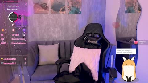 Melanie online show from December 12, 1:32 am