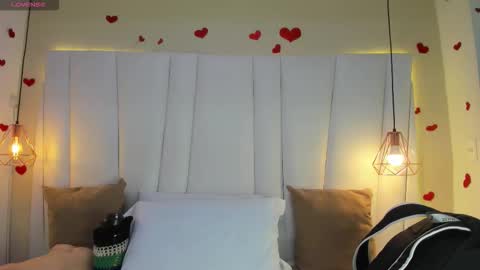 Melanie online show from November 29, 11:24 am