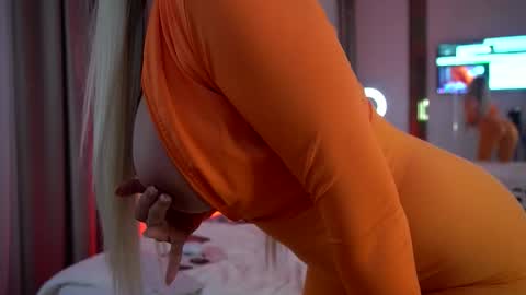 Snapshot of melanielexxx chatting on November 29, 5:16 pm OF melanielexxx online show from November 29, 5:16 pm