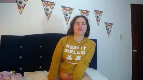 Snapshot of melanieparker20 chatting on July 16, 7:09 pm Melanie Parker online show from July 16, 7:09 pm