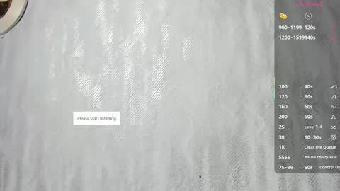 Snapshot of melanierioss_ chatting on March 18, 1:14 pm online show from March 18, 1:14 pm