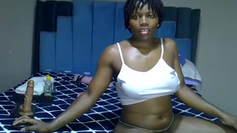 Moon online show from July 1, 11:23 am