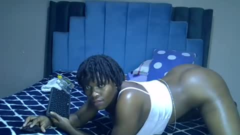 Moon online show from July 3, 11:22 pm