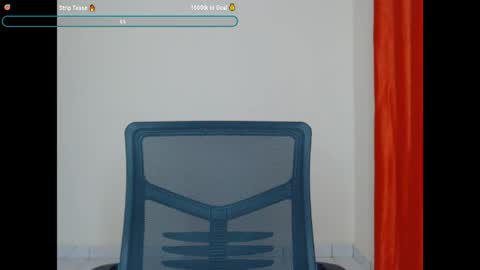 Snapshot of melaningoddess30 chatting on May 22, 6:13 pm melaningoddess30 online show from May 22, 6:13 pm