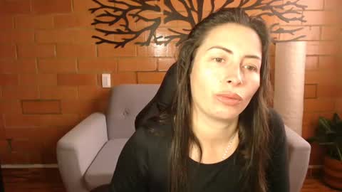 Snapshot of melanny_69 chatting on June 19, 12:09 pm Melanny online show from June 19, 12:09 pm