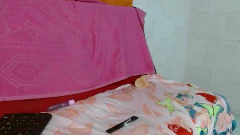 Snapshot of melany_1002 chatting on September 22, 10:06 am melany online show from September 22, 10:06 am