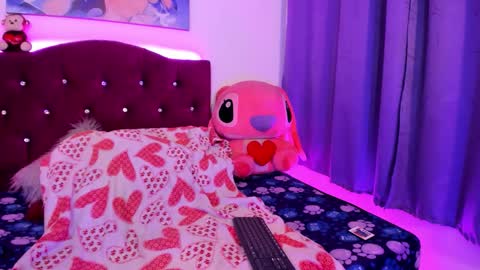 Melany  online show from March 10, 10:04 pm