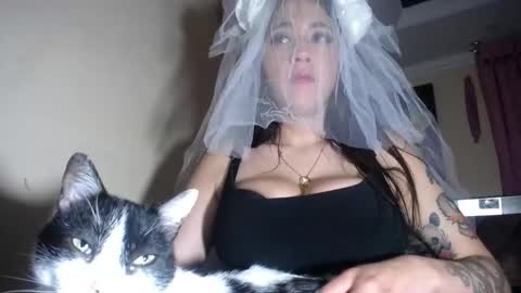 Snapshot of melany_isabella chatting on November 26, 4:13 am melany online show from November 26, 4:13 am