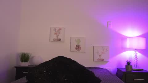 melany online show from December 26, 2:59 pm