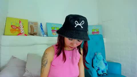 Snapshot of melanyharris chatting on December 13, 1:55 pm MELANYHARRIS online show from December 13, 1:55 pm