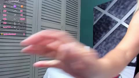 Melany  online show from February 20, 6:13 pm