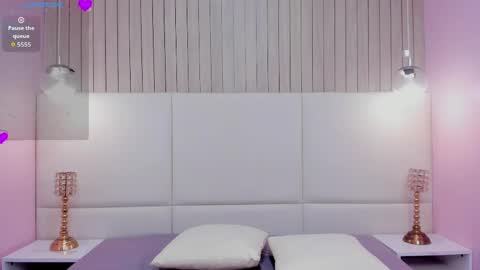 Snapshot of melanywayne_ chatting on June 5, 12:00 pm Melany online show from June 5, 12:00 pm