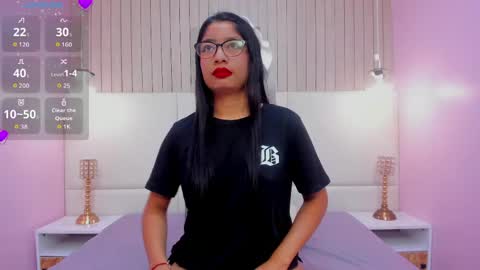 Snapshot of melanywayne_ chatting on June 8, 12:27 pm Melany online show from June 8, 12:27 pm